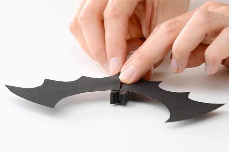 Clothespin Bat Craft