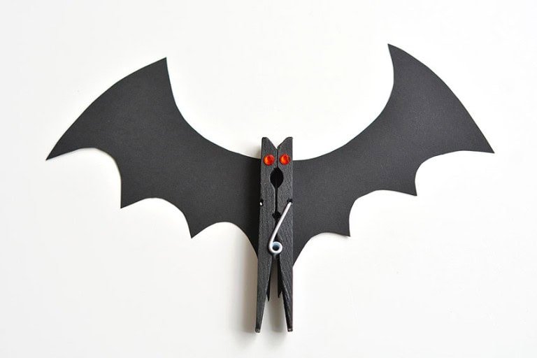 Clothespin Bat Craft