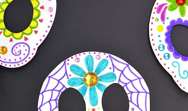 How to Make a Day of the Dead Mask Day of the Dead mask made with a paper plate and coloured with markers