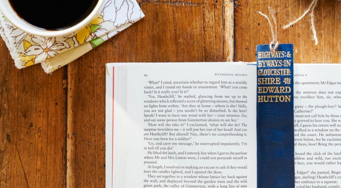 Make a Book Spine Bookmark