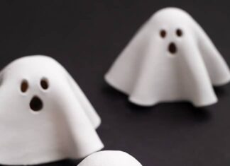 DIY Ghost Tea Light Holder Ghost tea light holder made with air dry clay