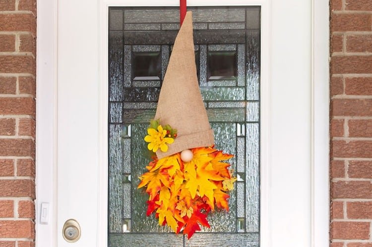 How to make a fall gnome wreath