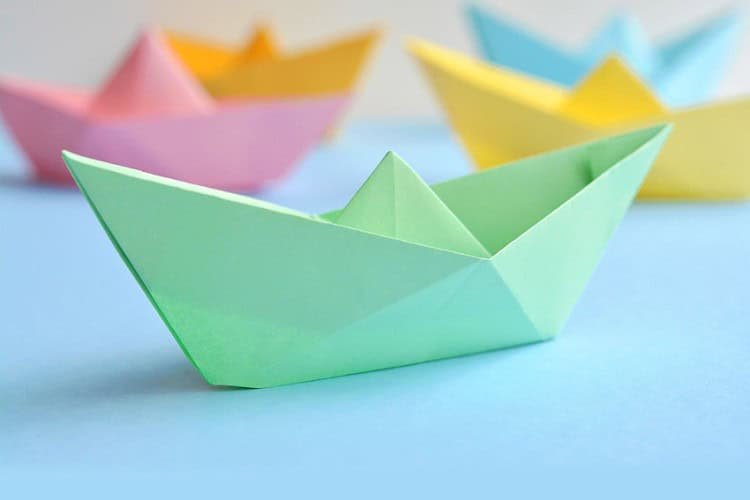 How to make a paper boat