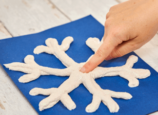 How to make Puffy Paint Snowflake