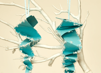 How to make Hand Folded Paper Icicles