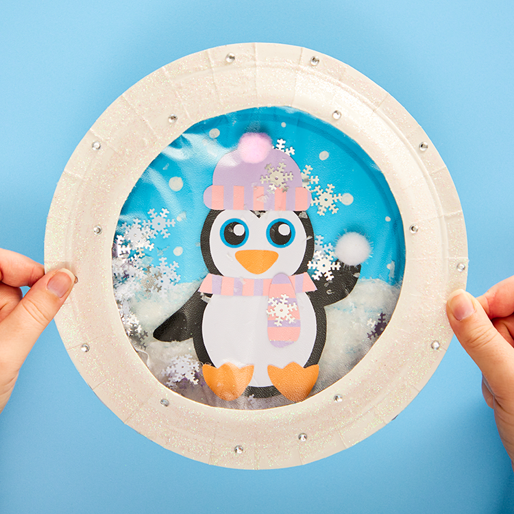 Paper Plate Snow Globe