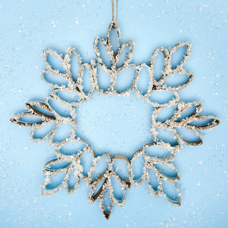 Cardboard Tube Snowflake Wreath