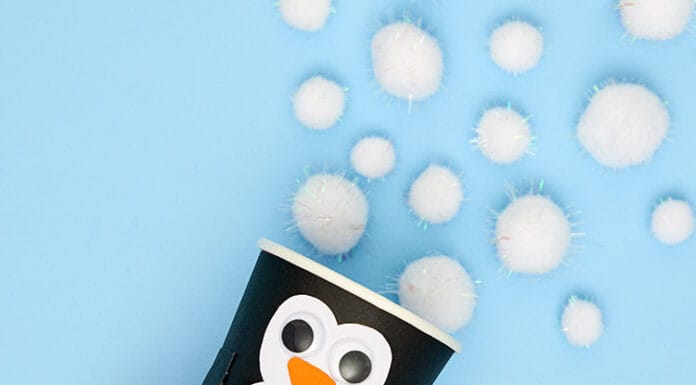 How to make Penguin Pom Pom Popper