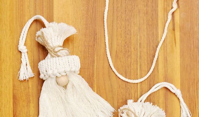 How to make Macrame Gnomes Boho chic macrame gnome Christmas ornaments