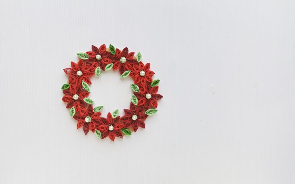 finished Quilled Christmas Wreath