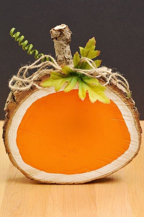 Halloween Craft - Wood Slice Pumpkins