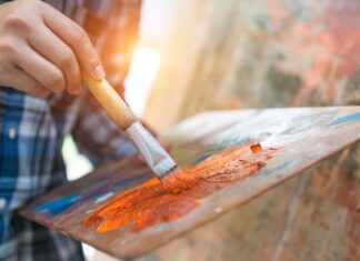 9 Best Canvases for Acrylic, Oil, and Watercolor Paints