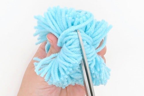 How to Make a Pom Pom