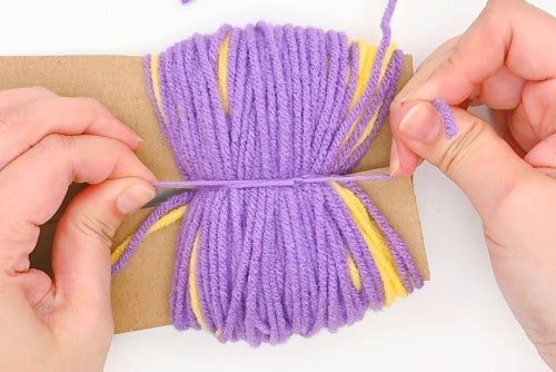 How to Make Pom Poms