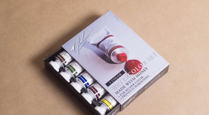 M. Graham Basic 5-Color Watercolor Set Review: High-Quality Pigments for Artists