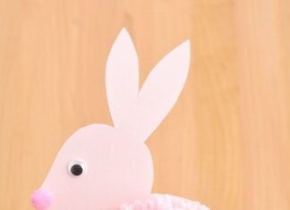 DIY Pom Pom Bunny: Cute and Easy Craft Pom pom bunny made with pink yarn and cardstock