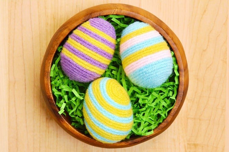 Yarn Easter egg