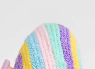 How to make Yarn Easter Eggs Plastic Easter egg wrapped in yarn
