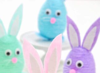 How to Make a Yarn Wrapped Bunny Easter bunny craft made with felt and a yarn wrapped plastic Easter egg