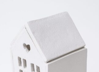 How to Make a Clay House White air dry clay house