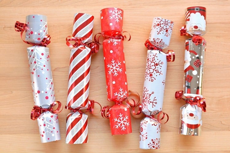 DIY Christmas Crackers
