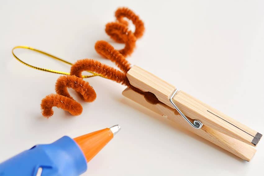 Clothespin Reindeer Christmas Ornaments