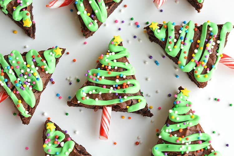 Easy Christmas tree brownies