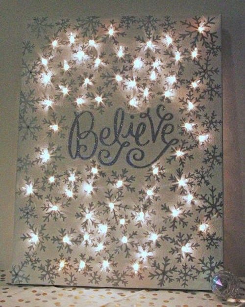 18 Clever Christmas Light Crafts - Lighted Christmas Canvas