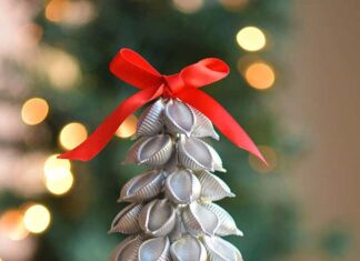 How to make Pasta Christmas Tree Pasta Christmas tree with Christmas tree lights in the background