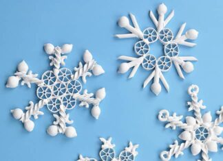 How to Make Pasta Snowflakes Pasta snowflakes on a blue background