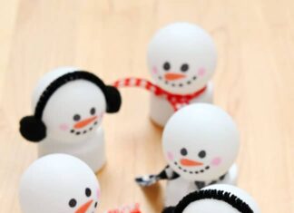 Ping Pong Ball Snowman Tealights Ping pong ball snowmen tealights with scarves or earmuffs