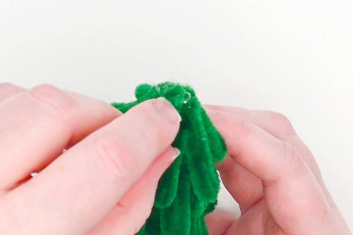 pipe-cleaner-christmas-tree-17-500x333-1 Pipe Cleaner Christmas Tree