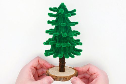 pipe-cleaner-christmas-tree-29-500x334-1 Pipe Cleaner Christmas Tree
