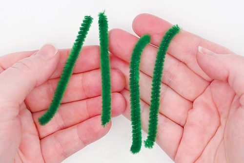pipe-cleaner-christmas-tree-3-500x333-1 Pipe Cleaner Christmas Tree