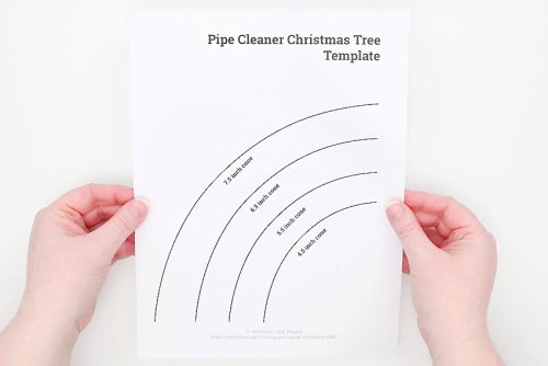 pipe-cleaner-christmas-tree-6-500x334-1 Pipe Cleaner Christmas Tree