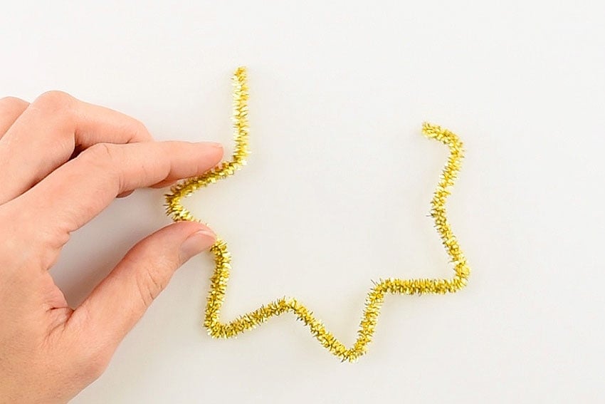 Easy Pipe Cleaner Star Ornaments Easy Pipe Cleaner Star Ornaments