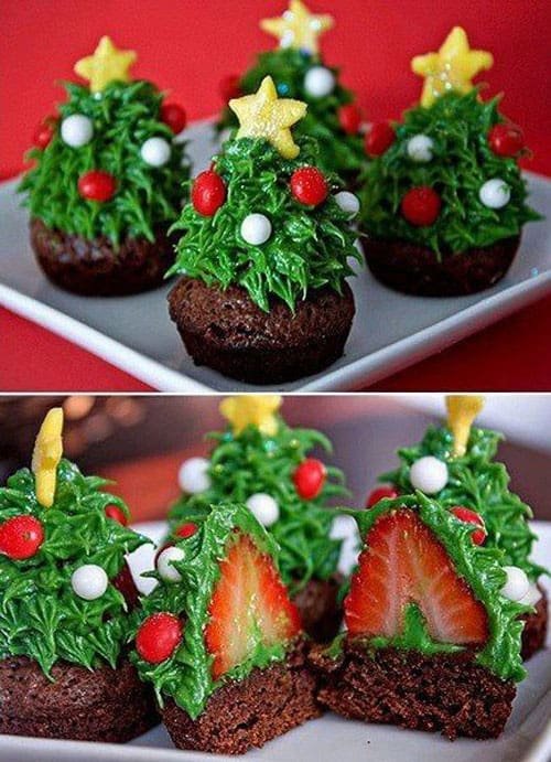 30+ Easy Christmas Cupcake Ideas - Strawberry Christmas Tree Brownies